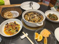 -黔蘑菇四季餐厅(观山湖店)