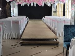 -一家人(南京路店)