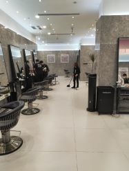 -TONI&GUY