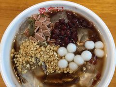 玫瑰汤圆冰粉-蓉李记成都名小吃(二七万达店)