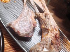 买苏拉提烤羊排-塔哈尔·新疆盛宴(城西银泰店)