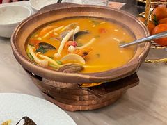 冬阴功虾汤-金椰壳· 大厨新加坡菜(壹方城店)