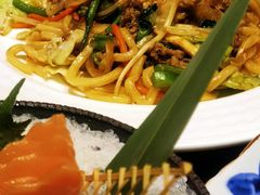 肥牛炒乌冬面-山葵家·创意料理(临平银泰城店)