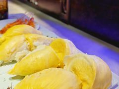 -领鲜活海鲜榴莲自助火锅(东门店)