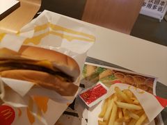 麦辣鸡翅陪中薯条套餐-麦当劳(无锡滨湖万达店)