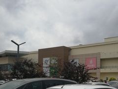 -杉杉奥特莱斯广场(哈尔滨店)