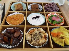 -轻蔬不用等·素食(江苏路店)