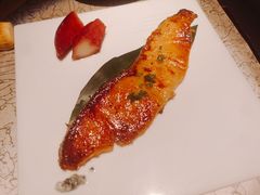 -穹六人间 people 6(岳阳路店)