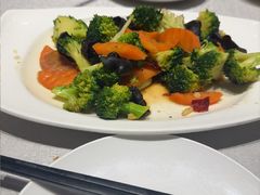 -郑庄脂渣海鲜楼(九水路店)