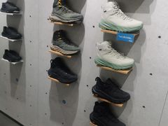 -HOKA(北京蓝色港湾店)