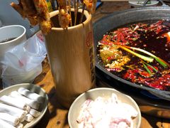 -四小区火锅·巷子里的重庆火锅(花照壁店)