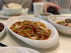 鱼香肉丝-付掌柜在成都·热炒砂锅集(金禾店)
