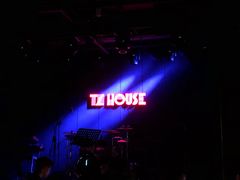 -TZ House音乐现场(茅台店)