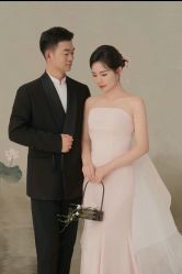 -雪中彩影婚纱摄影·微光艺术中心