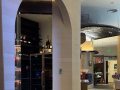 -斯普汇生蚝牛排馆(中骏世界城店)