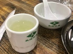 -壹阁胡羊焖饼(特色小吃街店)