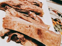 手抓羊肉半斤-贯贯吉·清真餐厅(浙江中路店)