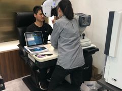 -回瑞眼镜·蔡司·依视路官方授权店(广益路万达店)