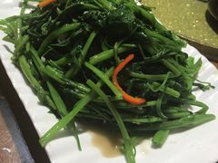 -东馆和天下特色餐饮(工农店)