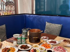 -西藏饭店·亚克·食光自助餐厅(文殊院店)