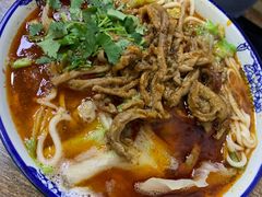孙浩牛杂面-孙浩特色牛杂面板面(华捷道店)