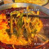 替你们试过了，武汉这家火锅的毛肚包虾滑是真的好吃…