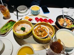-领鲜天下·焗海鲜·花胶鸡(天目里店)
