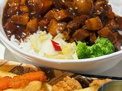 -露露家咖啡店