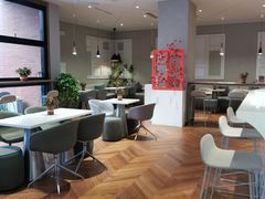 -潮一不贰·法式甜品·生日蛋糕·西式简餐(外滩店)