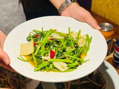 -雀舞云南菜(天津天河城购物中心店)