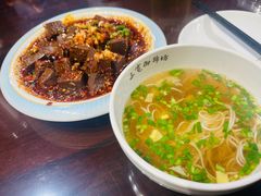 浇汤面-三宽猪蹄(咸阳店)