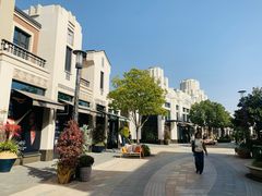 -比斯特上海购物村精品奥特莱斯