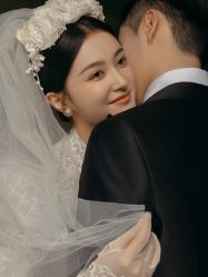 -巴黎婚纱摄影工作室