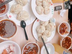 -小胖包子王(光明楼店)