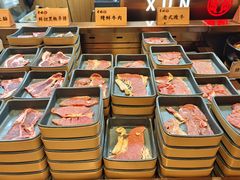 -黑金·寻焰自助百汇·烤肉·火锅(中街店)