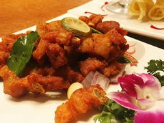 -老滇山寨•云南特色菜•地方菜•民族风情歌舞表演(金碧店)