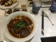 -天下三绝 牛肉面/红酒