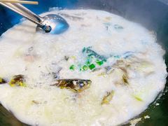 -陈大锅·岳阳鱼馆·地道岳阳菜(美食街店)