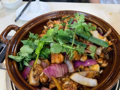 -胡须佬鸡煲四季火锅(龙珠大道店)