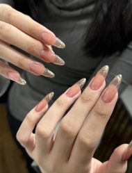 -尤米一站式美甲美睫