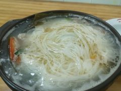 -贵州沾水米线(学田湾店)