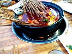 -钢管厂五区小郡肝串串香(蜀都万达店)