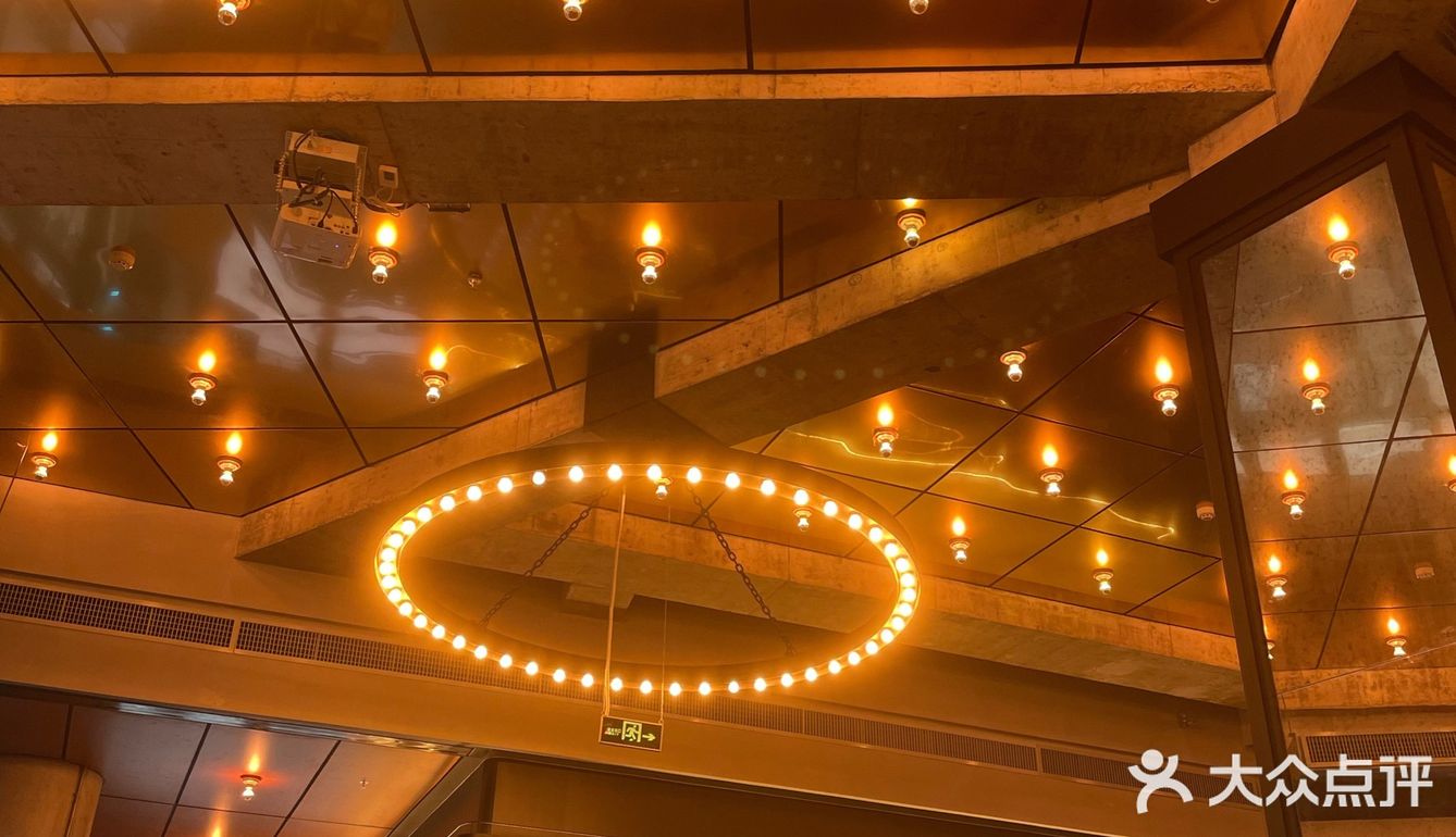 珠海探店|🍎圣诞好去处金湾COMMUNE🎄