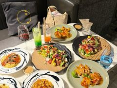 -STARRY CAFE & LOUNGE BAR(高新店)