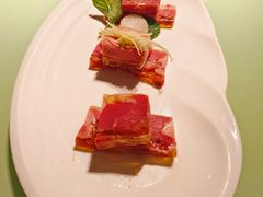 镇江肴肉-八分饱·西津会(西津渡店)