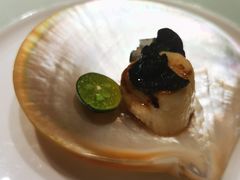 黑松露煎元贝-闻见中国海南菜(K11店)