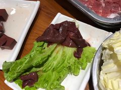 -老北京热气涮羊肉·小龙虾·烤鱼(呼玛路店)