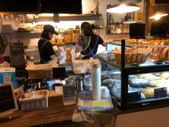 面包甜点陈列柜-仙峰天然面包(迎宾路店)
