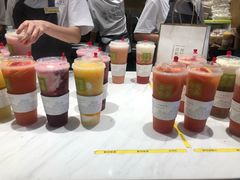 -奈雪的茶(湖滨银泰in77C区PRO店)