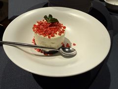 -鲁采LU STYLE(新天地店)